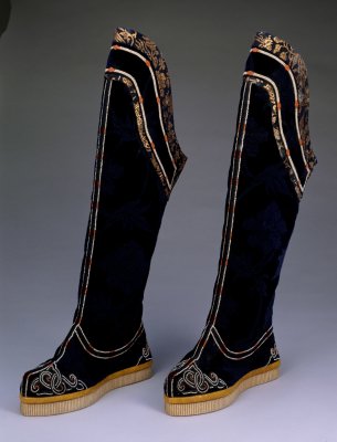 图片[1]-Blue Zhangrong beaded cloud boots-China Archive